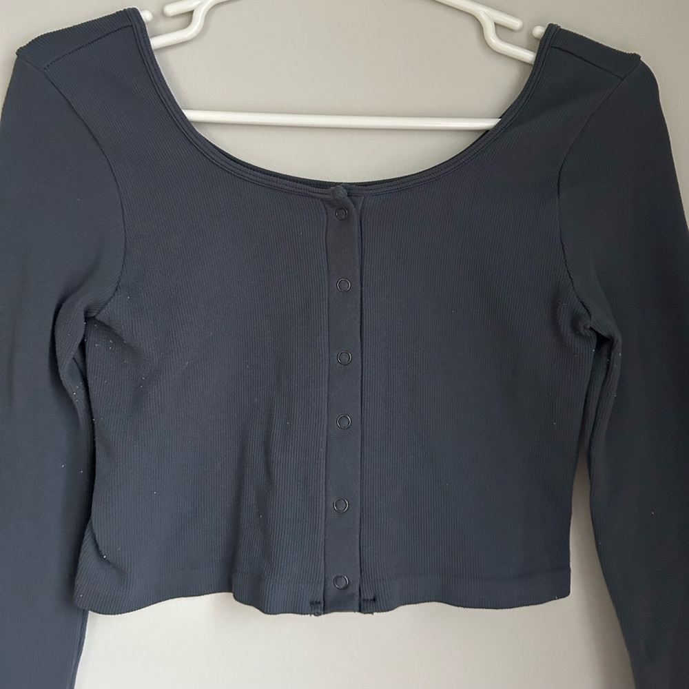 AEROPOSTALE ATHLETIC WEAR CROP TOP
